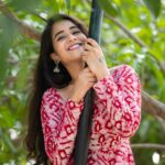 Deepthi Sunaina Instagram - Everything happens for a reason 🙃 . . . . . Outfit: @navya.marouthu PC: @rollingcaptures #deepthisunaina
