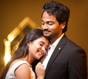 Deepthi Sunaina Instagram - MEGHNA loves you KARTHIK❤️
#malupu female version is out now on DEEPTHI SUNAINA OFFICIAL channel❤️ 
@shannu_7 i love you

Story- direction - dop - editing - di
@vinayshanmukh

Music 
@mickeyy_mike
Female singer: @vyshumaya
 
Lyrics: @sureshbanisetti_lyricist 
Producer: @infinitummedia

Production manager
@mohanreddy42

Asst dop - VFX
@suneel_reddy_s

Dialogues
@allurimanu.01

Asst dop
@bhargav ravada

costumes
@navya.marouthu❤️ 
#deepthisunaina #shannudeepu #shanmukhjaswanth