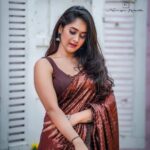 Deepthi Sunaina Instagram - Be so busy improving yourself that you have no time to criticise others🤓 #deepthisunaina . . . . EC: @landscapephotography19 Outfit: @navya.marouthu ❤️ MUA: @panduchalapati Location: @chayachitram_studio
