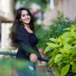 Deepthi Sunaina Instagram - The gap between the life you could live and the life you are living is called focus🙃 #deepthisunaina PC: @thehashtag_photography @jus_sonu 😎😎
