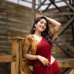 Deepthi Sunaina Instagram – Self love has no heartbreaks 🤓

.
.
.
.
.
OUTFIT : @navya.marouthu ❤️ 
 PC: @rollingcaptures 
Location: @studiorangasthalam
#deepthisunaina