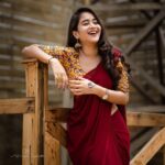 Deepthi Sunaina Instagram - Self love has no heartbreaks 🤓 . . . . . OUTFIT : @navya.marouthu ❤️ PC: @rollingcaptures Location: @studiorangasthalam #deepthisunaina