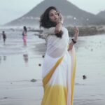 Deepthi Sunaina Instagram - Moogai poya nenilaaa #deepthisunaina Vizag - The City Of Destiny