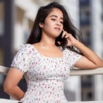 Deepthi Sunaina Instagram - That moment when someone is lying and you know the truth already🤦🏼‍♀️ Okay I tried to create a meme🙊 Happy meme creator’s day to all the meme pages. Thanks for making me laugh🙏🏻 #deepthisunaina