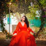 Deepthi Sunaina Instagram - Normalise changing your opinion on something after learning facts. 🤝 . . . . . .. . . . . . Outfit: @navya.marouthu PC: @sandeepgudalaphotography Location: @thedramaland MUA: @panduchalapati #deepthisunaina