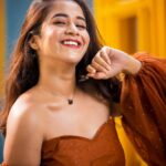 Deepthi Sunaina Instagram - Abadham cheppindhi 🤭 . . . . . . . . . . . . . Outfit: @navya.marouthu PC: @sandeepgudalaphotography Location: @thedramaland MUA: @panduchalapati #deepthisunaina