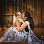 Deepthi Sunaina Instagram - Be the types of energy that no matter where you go, you always add value to the spaces and lives around you🤓 . . . . . . PC: @sandeepgudalaphotography Outfit: @navya.marouthu MUA: @panduchalapati Location: @thedramaland Saree draping: @ramyashankar.makeupartist #deepthisunaina
