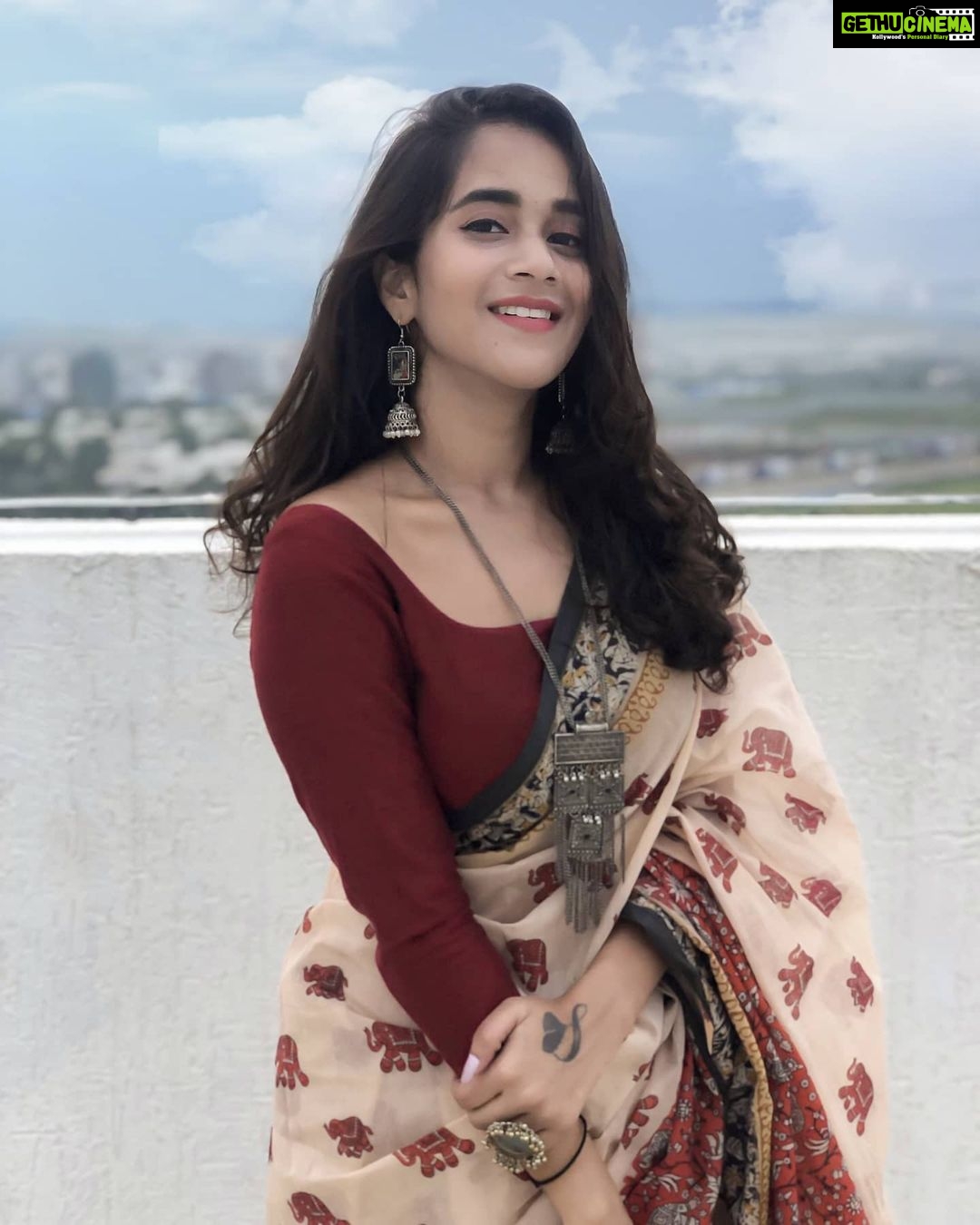 Deepthi Sunaina Instagram - Find your inner peace and heal your soul 🙂 ...