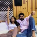 Deepthi Sunaina Instagram - Problems will come and go Konjam chill panu maapi🤗 @samratreddy broo❤️ #deepthisunaina #kuttistory
