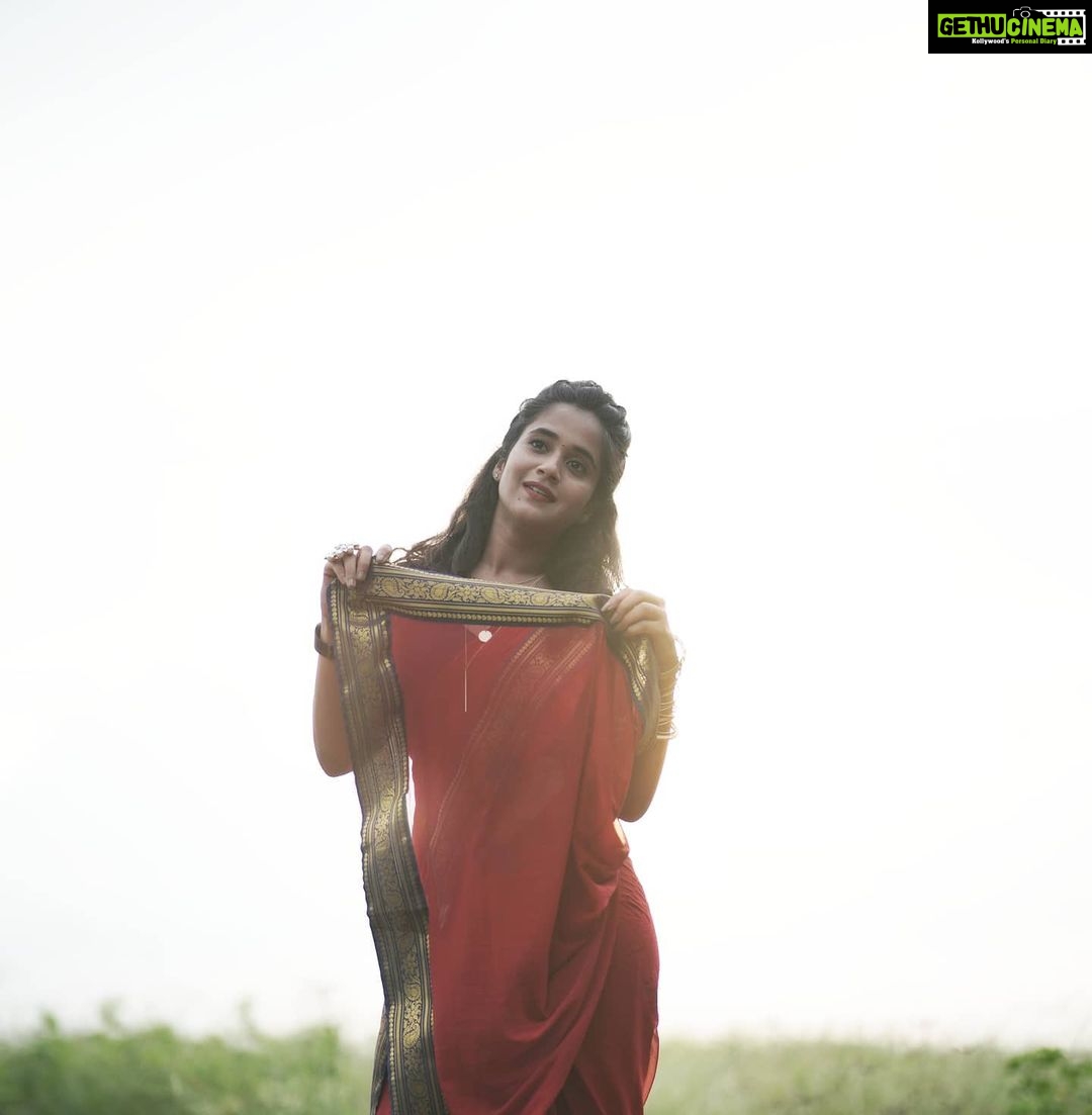 Deepthi Sunaina Instagram - Just unexpected paths. #deepthisunaina
