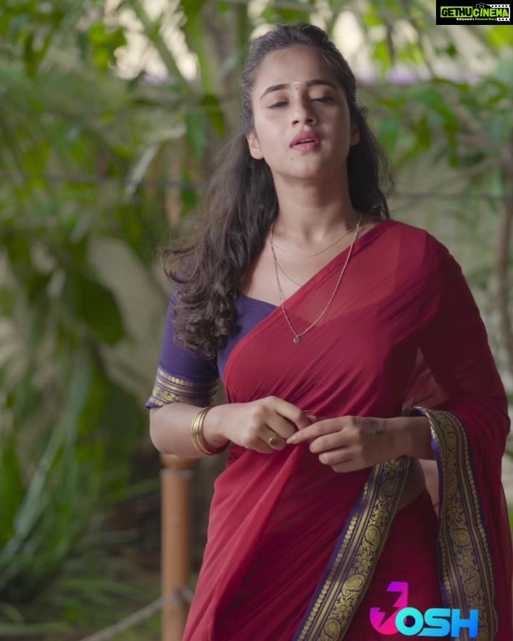 Deepthi Sunaina Instagram - #deepthisunaina . . . . . . . VC: @vinayshanmukh Outfit: @tasyacouture