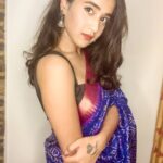 Deepthi Sunaina Instagram – Edi Manchiani Adi Cheddadani Tuukalu Veya Gal Varevaru
Andhariki Chivarakariki Tudi Terpu Okkade Paivaduuuu🙃
#deepthisunaina