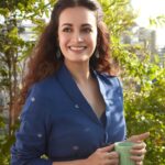 Dia Mirza Instagram - The monsoon clouds have said goodbye… The sun is shining bright ☀️ and the #AQI has been below 50 🦋🌏 And @indigo_dreams_ is weaving beautiful stories 💙 Styled by @theiatekchandaney MUH @shraddhamishra8 Photos by @shivamguptaphotography Managed by @exceedentertainment @shruti8711 #ThrowbackThursday #SustainableFashion #ConsciousClothing #SDGs #ForPeopleForPlanet