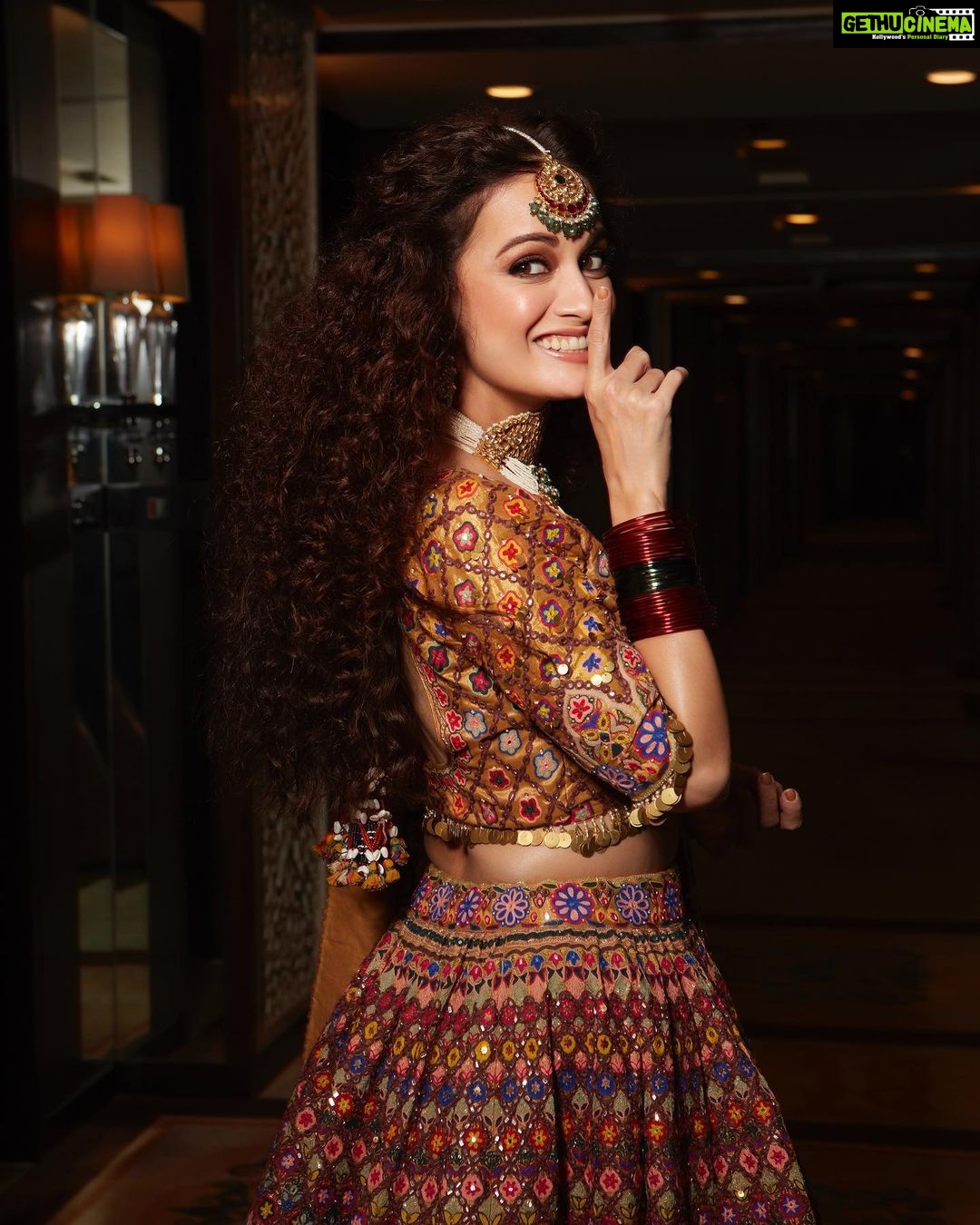Dia Mirza Instagram - Desi Girl 🌺 @jigyam showcased an amazing collection of handcrafted #IndianWear at @timesfashionweek and i had the privilege of wearing this hand embroidered lehenga. The embroidery on this lehenga is called ‘Mochi’ from Gujarat. It took over 75 days for the karigars (artisans) to work on this piece. Every garment from this collection is a celebration of our rich textile and handicraft heritage 🧡 MUH @shraddhamishra8 Photos by @shivamguptaphotography Managed by @exceedentertainment @shruti8711 #BTFW2022 #TimesFashionWeek #BridalWear #FestiveCollection #SupportLocal Mumbai, Maharashtra