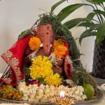 Dia Mirza Instagram - A beautiful day of darshan after 2 years… slowly ambling back to a post covid normal. May Vignana Devta bless us all. As he removes obstacles in our lives and minds may we clear the obstacles in the pathways of #elephants 🐘 Thank you @narnia @awidhani @sabenachhabria ❤️🙏🏻 Ganpati Bappa Morya! #GaneshChaturti2022 #EcoGanesha #RightOfPassage Bandra World of Storytellers