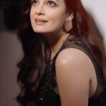 Dia Mirza Instagram - “Beauty Is What Beauty Does” Mamma this is for you ❤️✨🦋 @deepamirza Thank you @middayindia for the kind honour 🙏🏻 Outfit-@rohitgandhirahulkhanna Earrings- @Vandalsworld_unofficial Bracelet- @mahesh_notandass Styled by @theiatekchandaney Assisted by @jia.chauhan MUH @shraddhamishra8 Reel by @throwbakc #middayglitzandglamicons2022 #iconictimelessbeauty #aboutlastnight Mumbai, Maharashtra