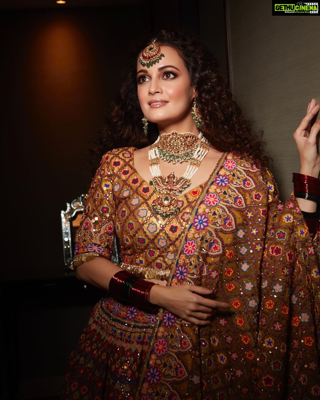Dia Mirza Instagram - Desi Girl 🌺 @jigyam showcased an amazing collection of handcrafted #IndianWear at @timesfashionweek and i had the privilege of wearing this hand embroidered lehenga. The embroidery on this lehenga is called ‘Mochi’ from Gujarat. It took over 75 days for the karigars (artisans) to work on this piece. Every garment from this collection is a celebration of our rich textile and handicraft heritage 🧡 MUH @shraddhamishra8 Photos by @shivamguptaphotography Managed by @exceedentertainment @shruti8711 #BTFW2022 #TimesFashionWeek #BridalWear #FestiveCollection #SupportLocal Mumbai, Maharashtra