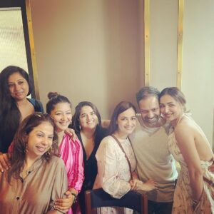 Dia Mirza Instagram - In celebration of the man we love PSR 🐯❤️ Thank you for a wonderful afternoon @itsmspreetatoyou and @vaibhav.rekhi 🥰 Happy Times Always! @malaikaaroraofficial @devsanyal @nikitasanyal @worldofsiddharth @farrokhchothia Kala Ghoda, Fort