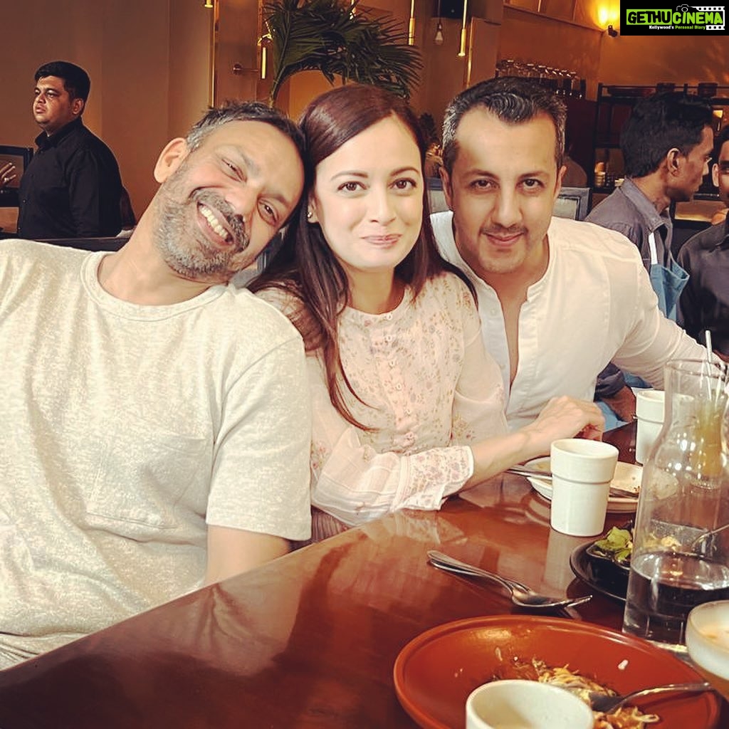 Dia Mirza Instagram - In celebration of the man we love PSR 🐯❤️ Thank you for a wonderful afternoon @itsmspreetatoyou and @vaibhav.rekhi 🥰 Happy Times Always! @malaikaaroraofficial @devsanyal @nikitasanyal @worldofsiddharth @farrokhchothia Kala Ghoda, Fort