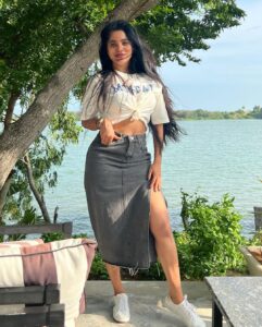 Divya Bharathi Instagram - Love and looks were in the air🧡

Outfit @24thspoke 

📸 @kesthethics_