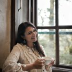 Divyanka Tripathi Instagram - पहाड़ों का सुकूँ 📸 @creatingmomentsbyakshit