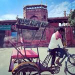 Divyanka Tripathi Instagram - Craving to roam these streets freely...Life thrives here😍♥️ Chandni Chowk