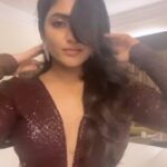 Eesha Rebba Instagram - Too glam to give a damn😎 Styled: @sandhya__sabbavarapu Outfit : @johnandananth #Siima2022