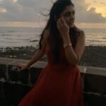 Eesha Rebba Instagram - Butterflies in my stomach as my first movie in Malayalam releases tomorrow😁. A dream debut that too with these exceptionally talented actors #ArvindSwami @kunchacks and @apnabhidu . Thank you @fellu1987 and @augustcinema for your trust in me. Thanks to all my co actors and crew for being so wonderful! I hope all of you will enjoy this theatrical experience and waiting for your feedback ❤️ എല്ലാവർക്കും എന്റെ ഓണാശംസകൾ 🌸 #ArvindSwami @kunchacks @fellu1987 @augustcinema @shajinadesan.official @yourseesha @amaldaliz @gautham___sankar @aj_music_producer @kailasmenon2000 @writer.sanjeev @appubhattathiri @vinayaksasikumar @jins_baskar @abraham.midhun @ssyamanthak @stephy_zaviour @shaneemz