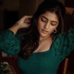 Eesha Rebba Instagram - In my moment💚 . . . . Clicked by @kilaruness 🤗 Styled by @sravyalavidi 🤗 Outfit @renge_india Accessories @kushalsfashionjewellery #eesharebba