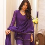 Erica Fernandes Instagram - I need your opinion What do you suggest just the tint and mascara ( like in this look ) or full blown makeup ? Whats adding to this look is the lovely vibrant purple . Such a simple yet pretty piece from @sajke.in @oakpinionpr #instafashion #instagood #indianfashion #indianwear #salwarsuits #fashionblogger #fashioninfluencer #influnecersofmumbai #influencersofindia #mumbaifashion #ethnic #ethnicwear