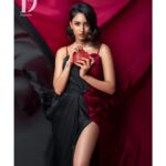 Erica Fernandes Instagram – Our 3rd look of the cover story with @iam_ejf 

Featuring @iam_ejf
Photographer and Creative Director – @dhruv_vohraphotography
Editor at Large and Fashion Director – @jennet_david_william
Make up @ankitamanwanimakeupandhair
Hair -@cletusliuu
Stylist @kalyani_walsetwar
Post Production – @rahuleditingstudio
Light Tech – @b.runphotography
Videographer – @rfxcreation_studio
Publicist- @shimmerentertainment
Location – @studio.f6
Outfit –  @glamfefashion
Jewelry – @the.jewelcloset
Bags – @petitebags.in

 

#thedoormagazine #glamour
#desginer #ericafernandes #lifestylemagazine #creative #explorepage Mumbai, Maharashtra