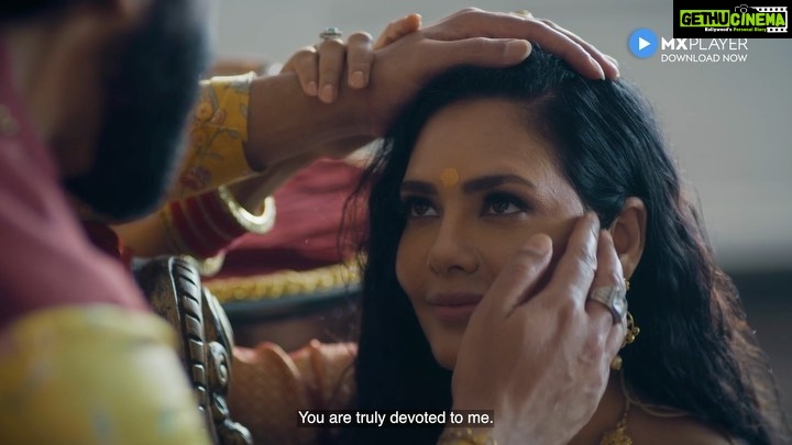 Esha Gupta Instagram - Baba Nirala ya Bhagwaan Nirala? Shakal ek par roop anek. Duniya par raaj karne ke apne iraado ko Baba Nirala kaise denge anjaam? Ek Badnaam… Aashram 3, releases 3rd June only on @mxplayer. #Aashram3 #Aashram