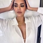 Esha Gupta Instagram – M for LOVE