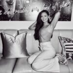 Esha Gupta Instagram - Usse yeh zidd ke mujhe dekh ke kisiko na dekh Mera yeh shauq ke sabse salaam karta chalun NOBU Marbella