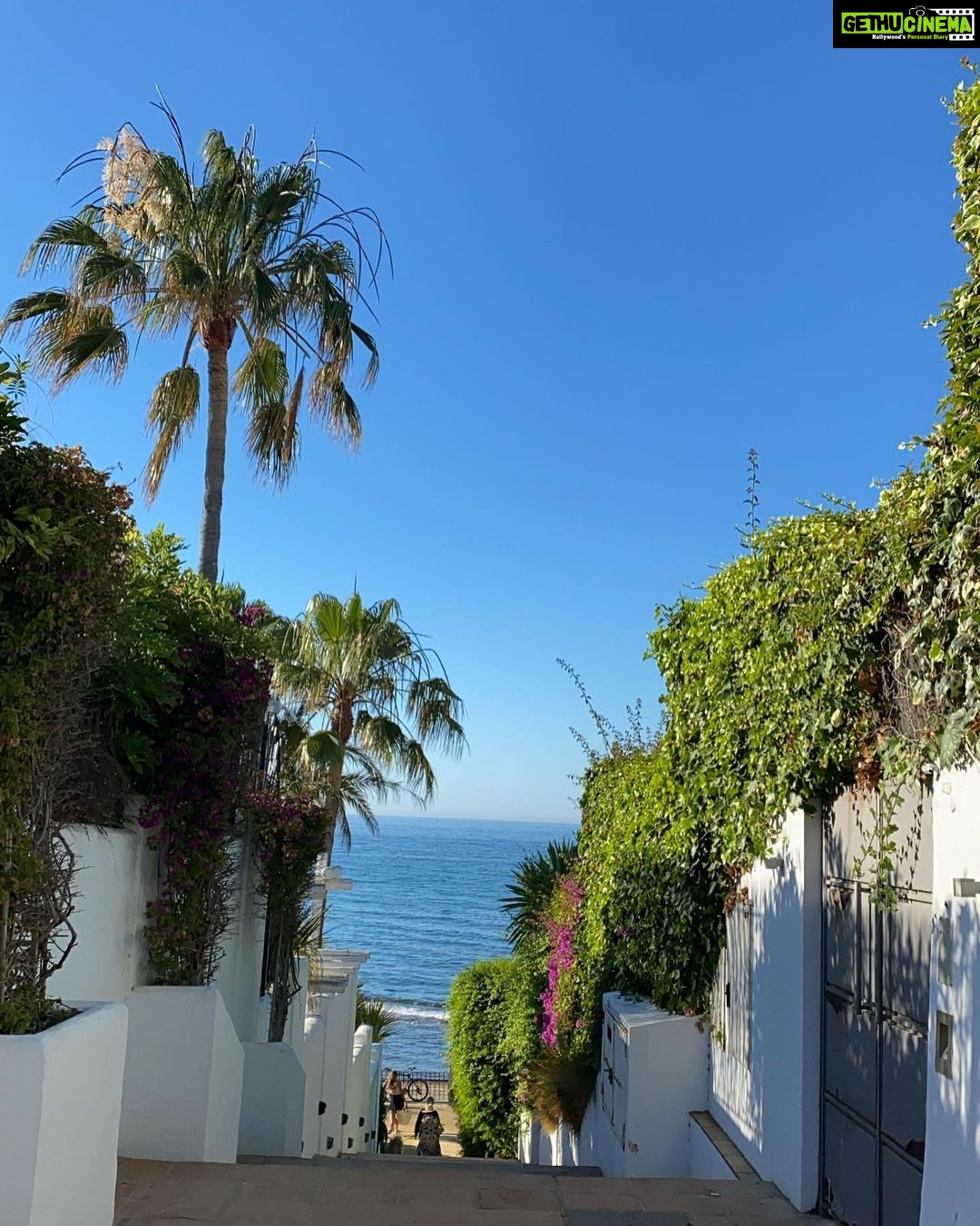 Esha Gupta Instagram - Always summer somewhere #marbella Marbella, Málaga, Spain