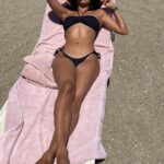 Esha Gupta Instagram - Brown girl thing @kyminaswim @jessicalemariepires NOBU Marbella
