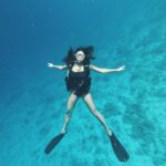 Esha Gupta Instagram - Being Dory... thank you Patrick #reethifaruresort @reethifaru @ncstravels Reethi Faru Resort