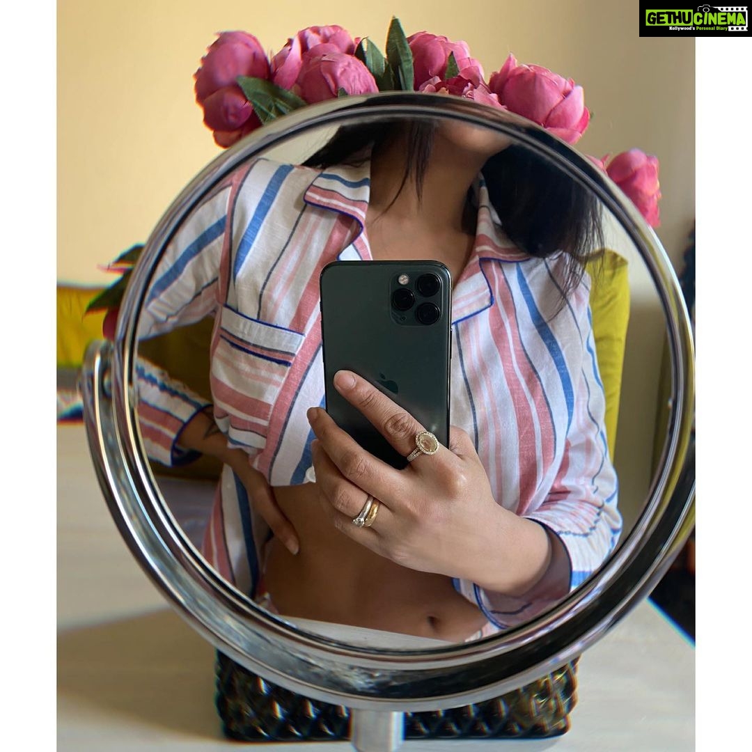 Esha Gupta Instagram - “The more grateful you are, the more beauty you see”