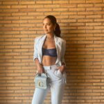 Esha Gupta Instagram - Mind in my business 😏