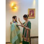 Esha Gupta Instagram - Blessed to be together this #bhaidooj ♥️