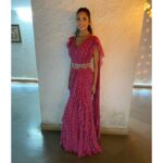 Esha Gupta Instagram - Diwali with my favs ♥️🪔 @ridhimehraofficial