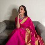 Esha Gupta Instagram - दीपावली Jewels @amarisbyprernarajpal Ma’s saree