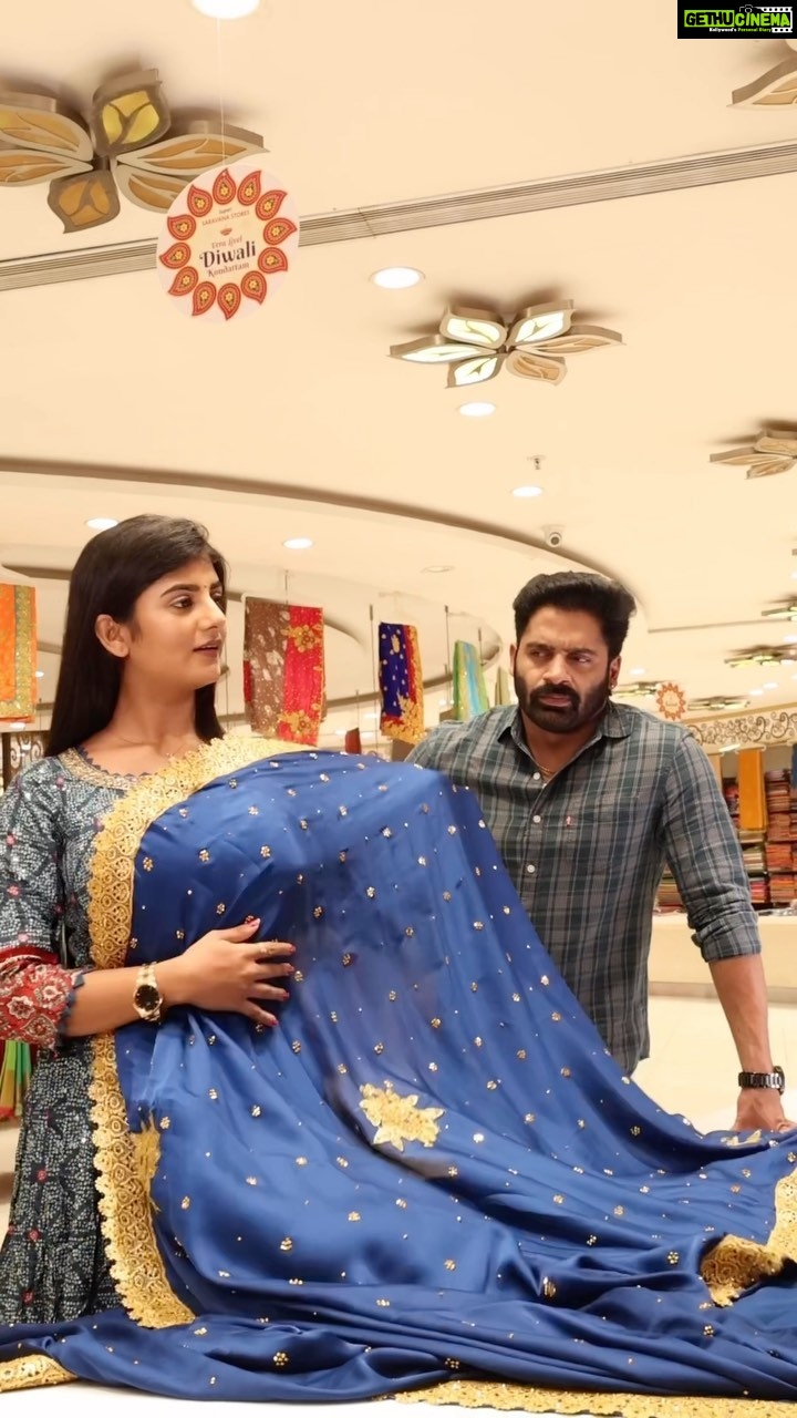 Gabriella Charlton Instagram - The festival of lights and wonder is almost here and it’s time to pay Super Saravana Stores a visit to shop for stunning Diwali looks! Find every style your heart desires with super offers, discounts, and deals to match. Take your family on the shopping spree of their dreams and get Diwali ready today! @supersaravanastores @superjewelleryindia Call us at 78239 13777 or 78239 23777 #diwalishopping #diwali2022 #festiveshopping #deepavali #diwalistyle #festivestyle #style #trends #ss22 #indianstyle #superstore #supersilks #silk #kidswear #festivalcollection #supersaravanastores #newcollections #shop #shopping #quality #chennai #saree #womenswear #chic #styles #instastyles #festivaltime