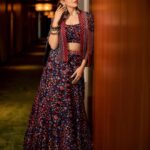 Hansika Motwani Instagram - #ajiobusiness • • • • • @svacouture @pranita.abhi @kiransaphotography @ascend.rohank @urbanthesaurus_jewellery @reubenfdes @rupeshryadav @rachelstylesmith @saigopalchikkala_cine_costumer