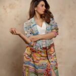 Hansika Motwani Instagram - 🌊 • • Outfit : @rahulmishra_ Jewellery : @azotiique Shoes : @louboutinworld @pranita.abhi @sankpalsavita @rupeshryadav @reubenfdes