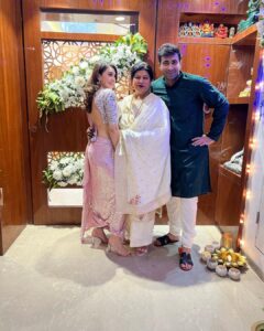 Hansika Motwani Instagram - Diwali is always special ❤️🪔