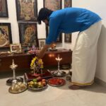 Harish Kalyan Instagram – Yes he is Home😍
Happy Vinayagar Chathurthi to one & all. To many auspicious beginnings ❤️🙏 

#vinayagarchathurthi