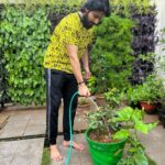 Harish Kalyan Instagram – “As you sow, so shall you reap”

All credits to my mother for setting up & maintaining such a beau garden ❤️ 

Taking over the duty when I find some “Me” time.