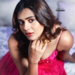 Hebah Patel Instagram – For #starmaaparivaarawards 👗: @officialanahita @sindhureddyofficial @rubans.in 📸: @crafty_chandu Hyderabad