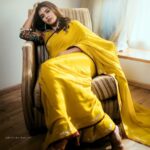 Hebah Patel Instagram – 👗: @officialanahita @aamrabylavanya 💄: @gulzarrwalaani 📸: @abhishek_pallati